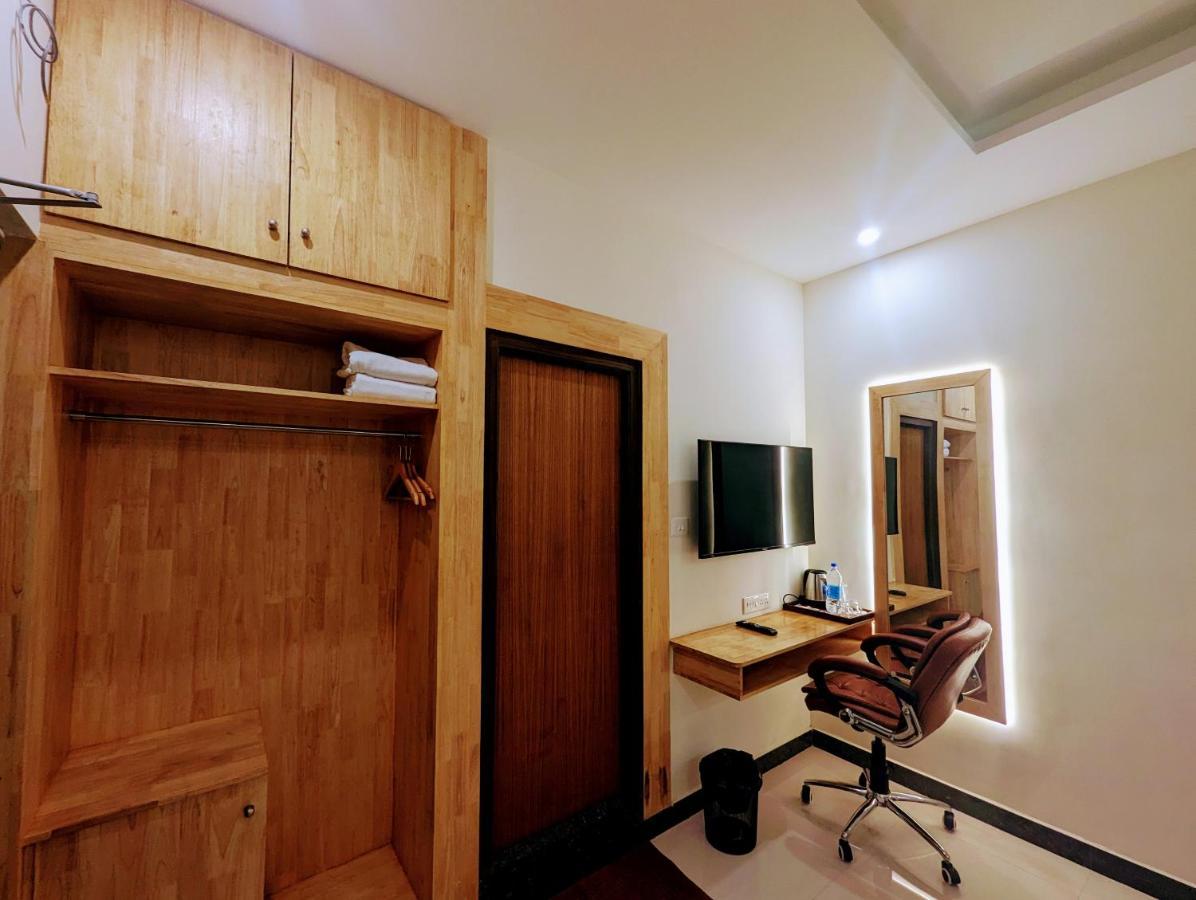 Tpc Camphor Hotel Tiruchirappalli Eksteriør billede