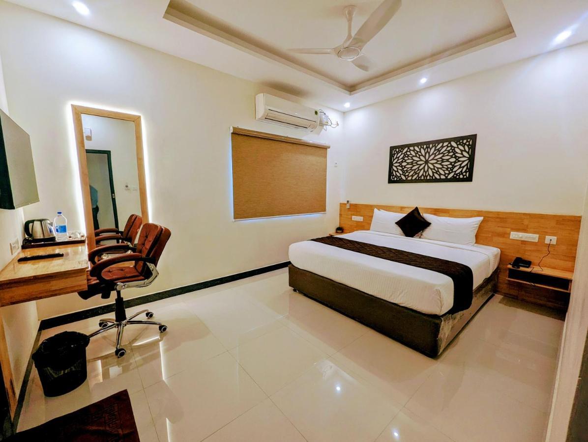Tpc Camphor Hotel Tiruchirappalli Eksteriør billede