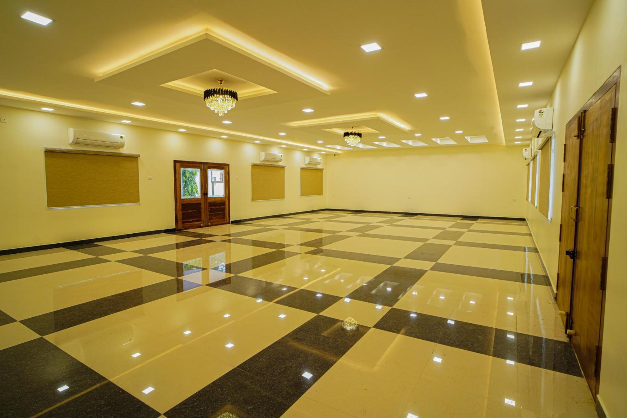Tpc Camphor Hotel Tiruchirappalli Eksteriør billede