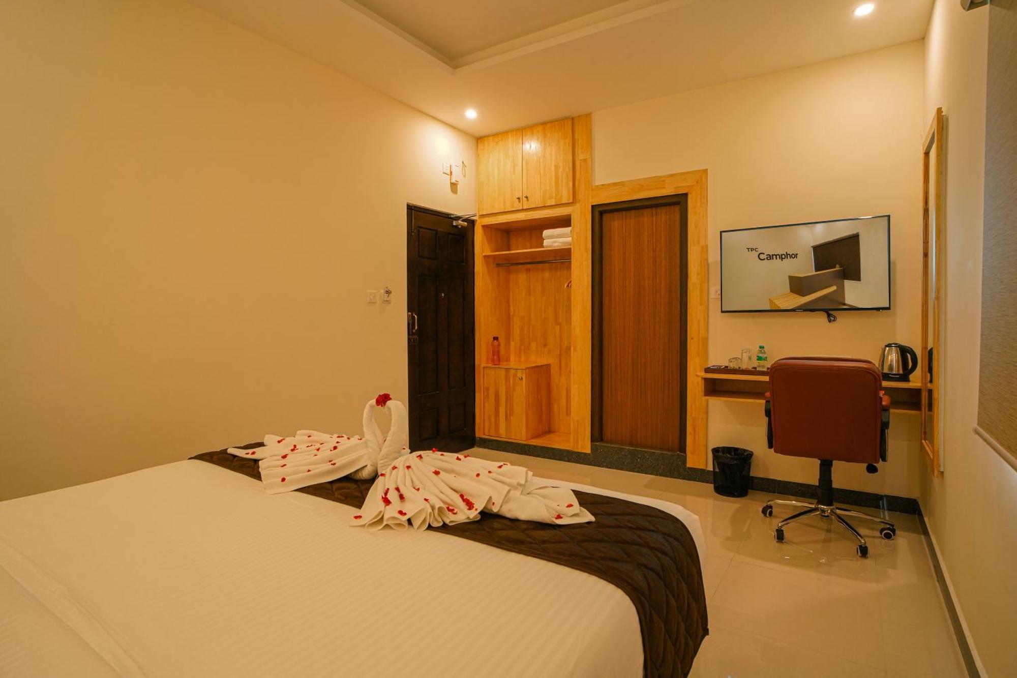 Tpc Camphor Hotel Tiruchirappalli Eksteriør billede